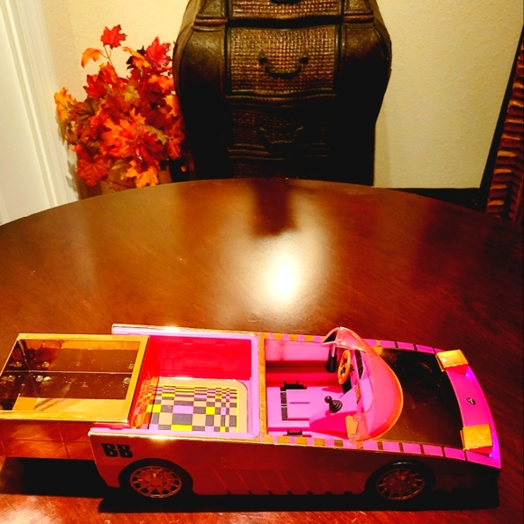 Car - Picture 5 of 8